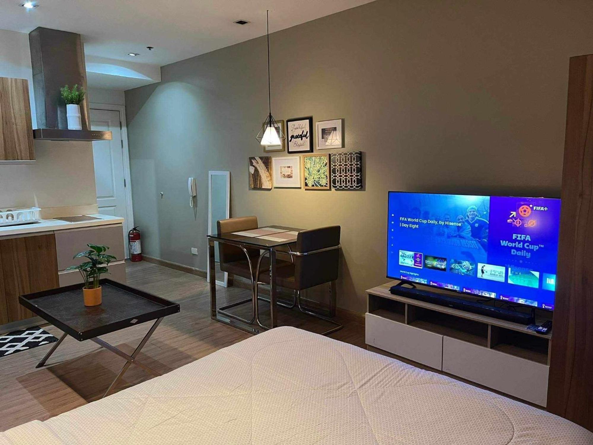 Gramercy Residences Makati City Екстериор снимка